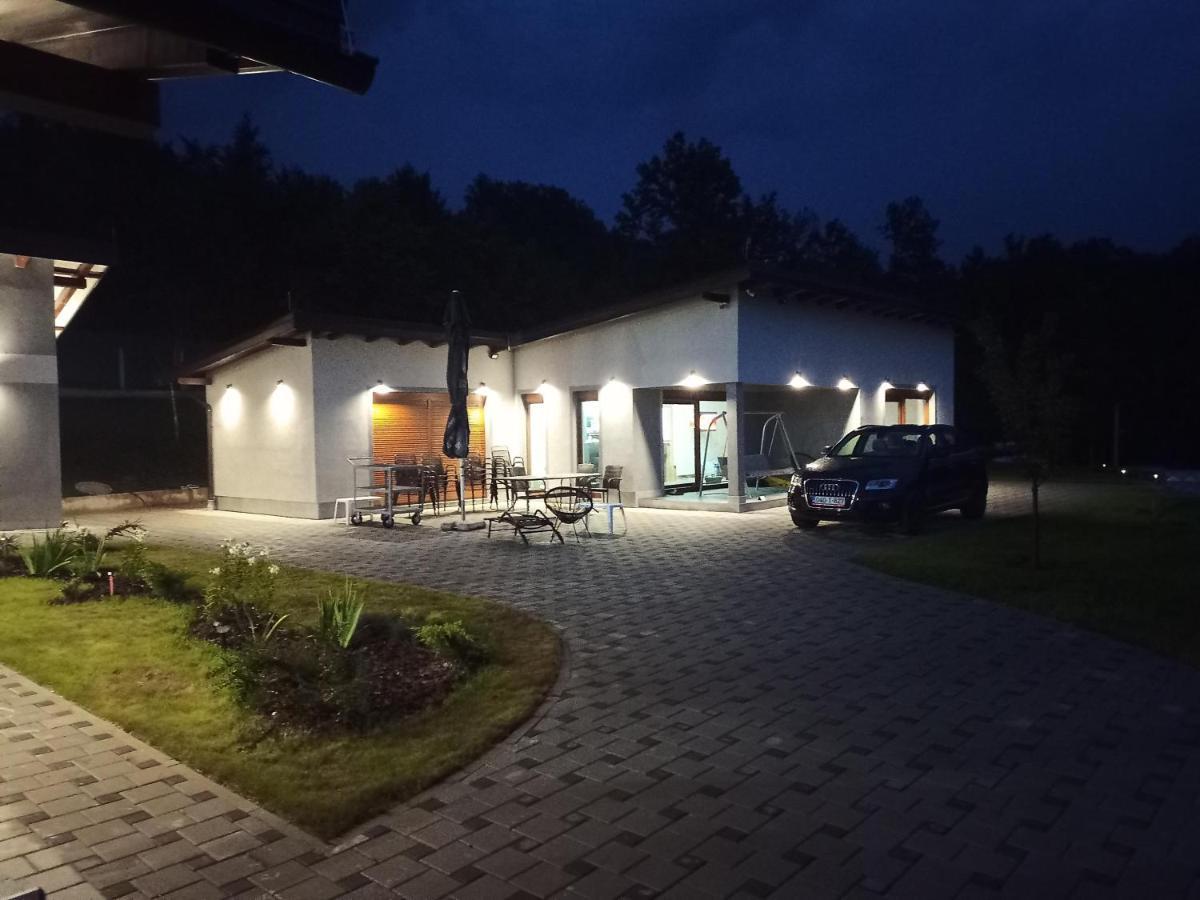 Maiden Water Resort Сараево Экстерьер фото