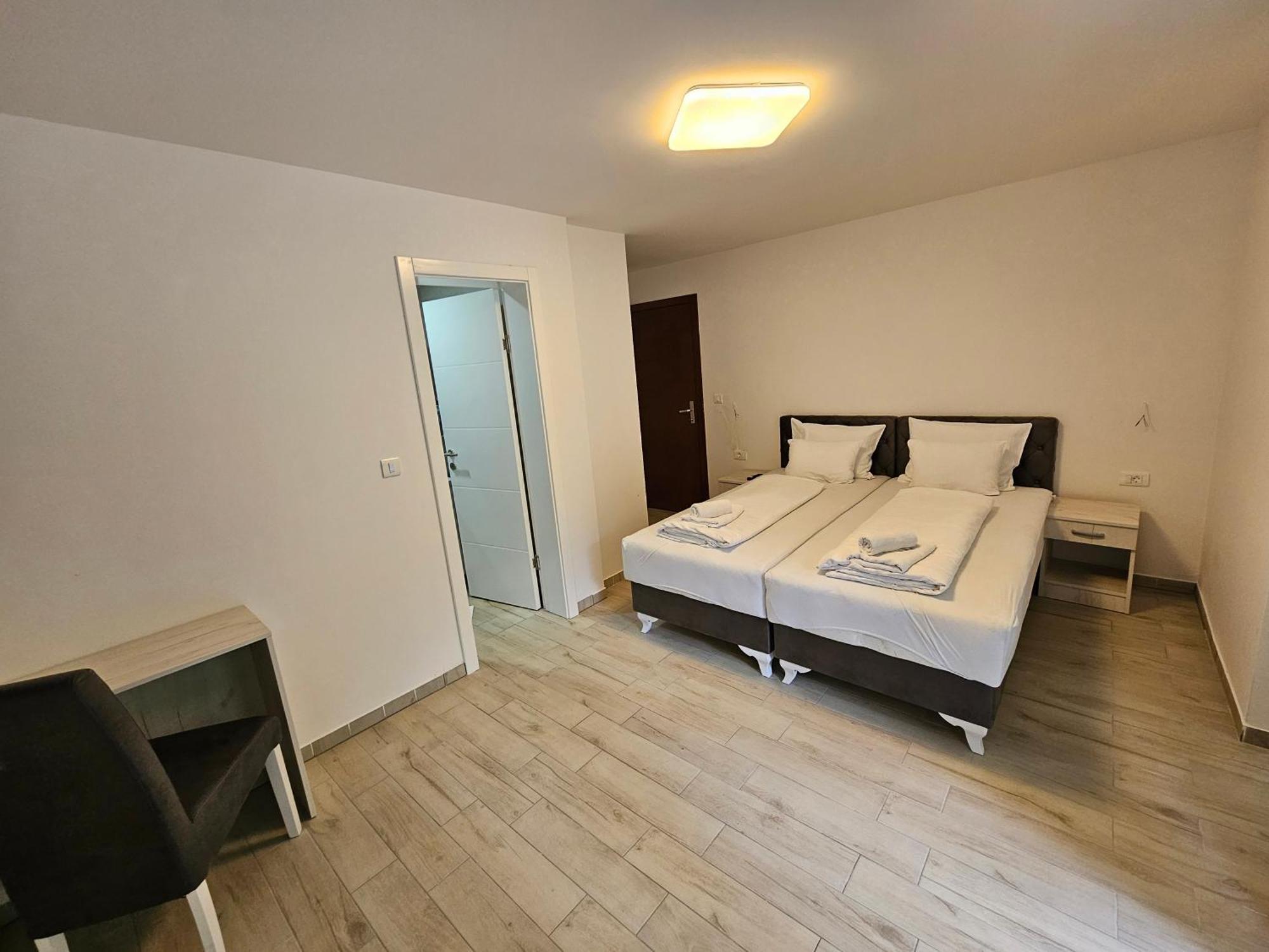 Maiden Water Resort Сараево Экстерьер фото