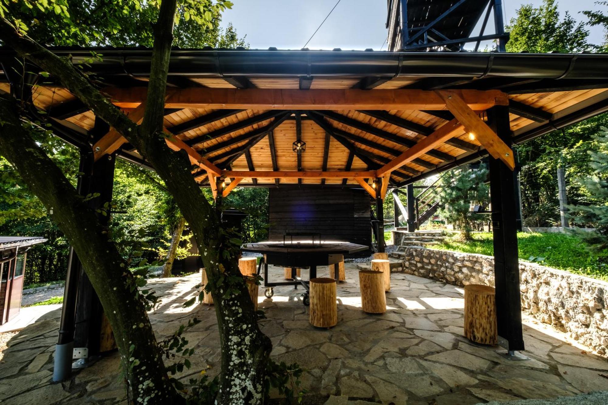 Maiden Water Resort Сараево Экстерьер фото