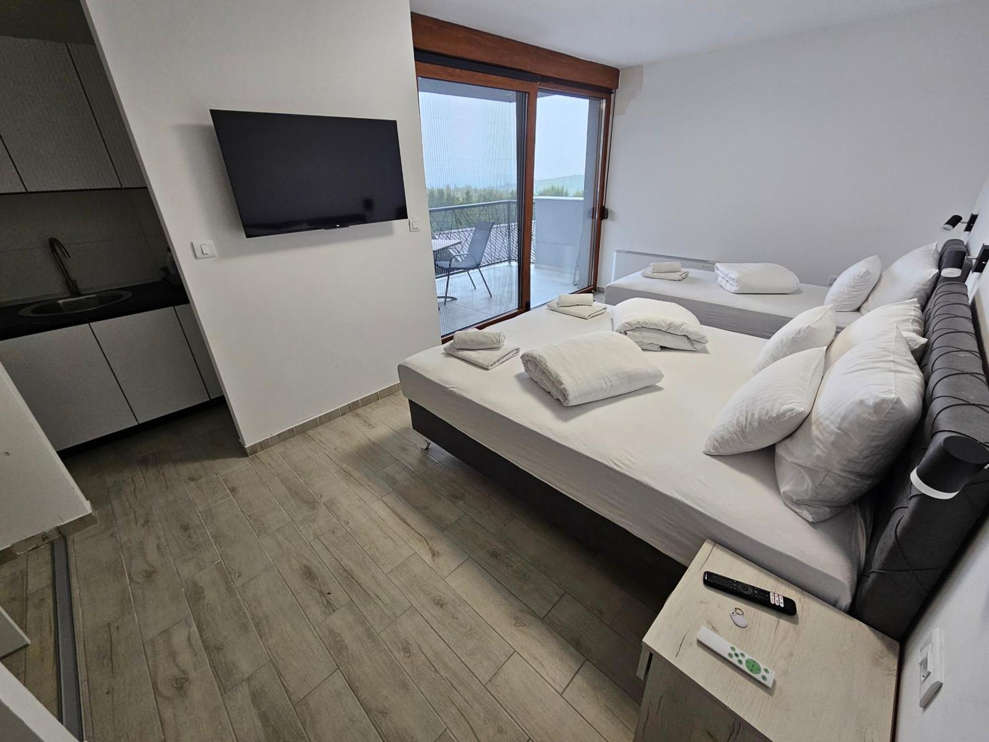 Maiden Water Resort Сараево Экстерьер фото